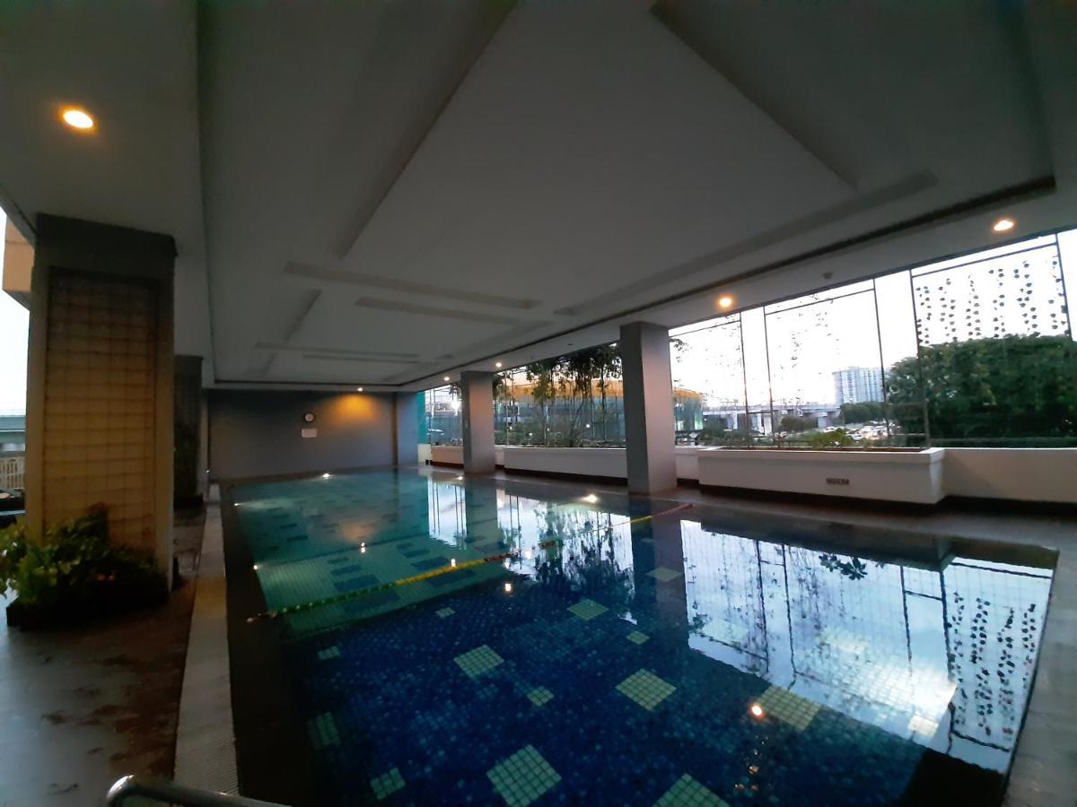 Cozy The H Residence Cawang By Bonzela Property Джакарта Екстериор снимка